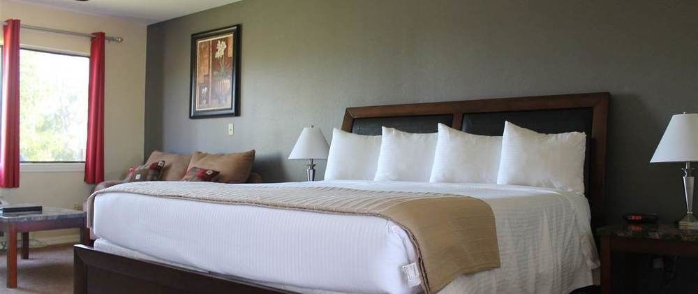 Shenandoah Inn, Major Credit Cards Required For Check In Plymouth Екстериор снимка