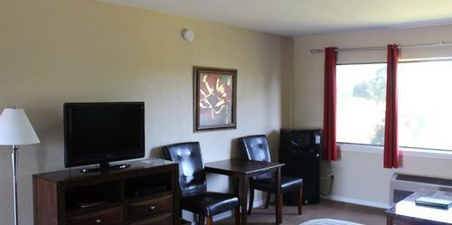 Shenandoah Inn, Major Credit Cards Required For Check In Plymouth Екстериор снимка